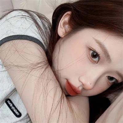鲨胆小英雄 海报